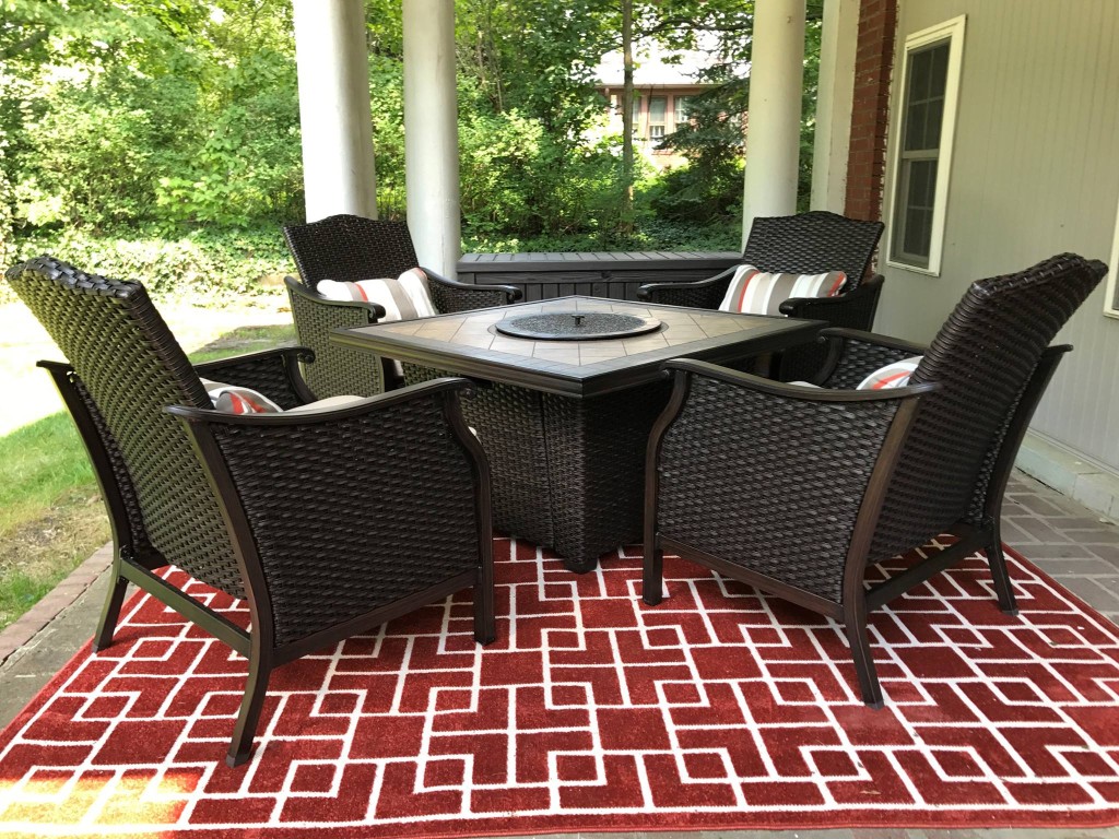 Outdoor Seating Hope House Retreat Center